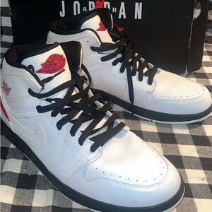 Air Jordan 1 retro 86